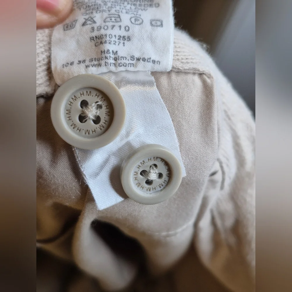 H&M Men's Cream Drawstring Pants - Picture 4 of 12